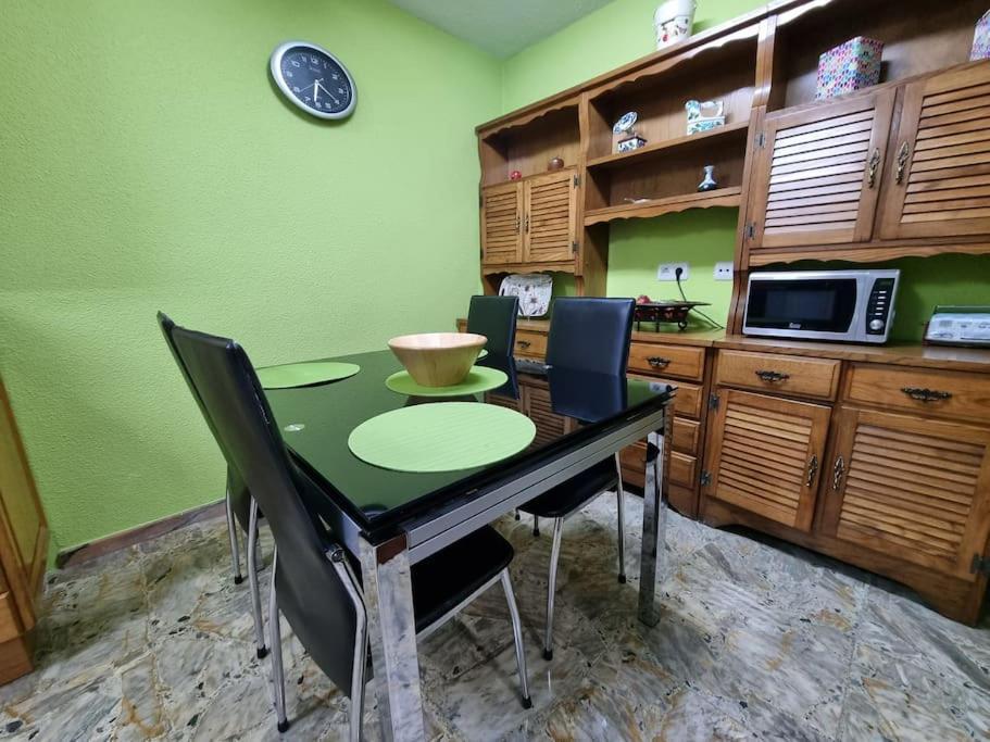 126B Apto Playa - 3 Habitaciones Хихон Экстерьер фото